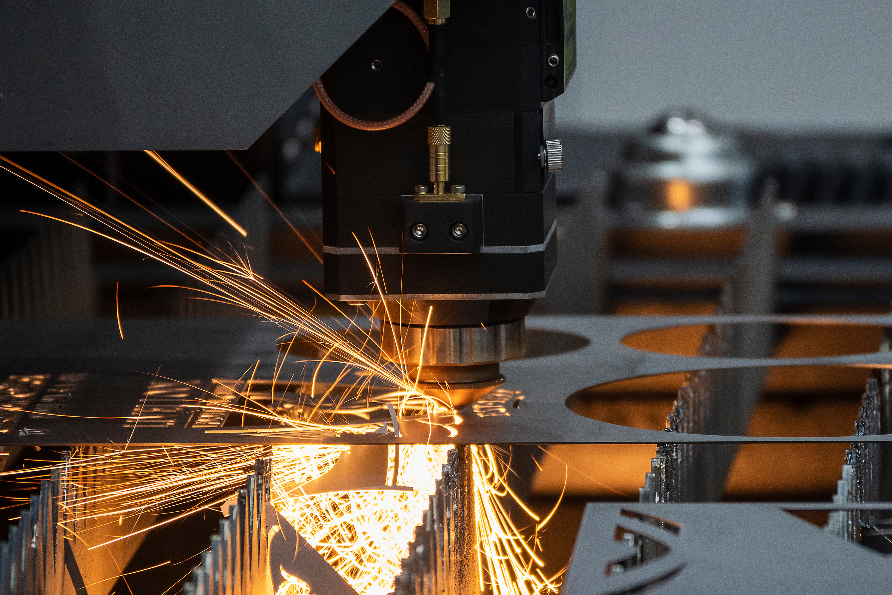 Best Fiber Laser Cutting Machine Manufacturers in the US